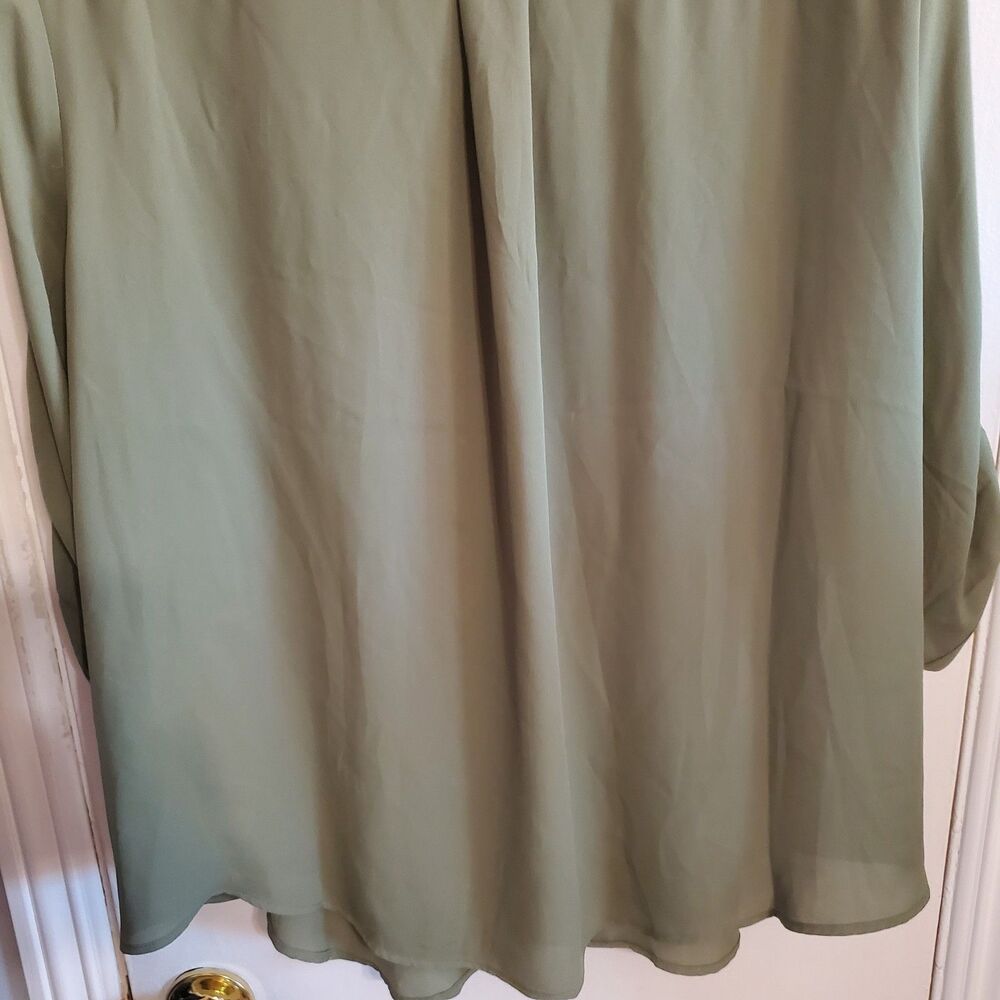 Torrid Harper Georgette Green Pullover top Roll Tab Sleeve size 3X Office Casual - Picture 7 of 14